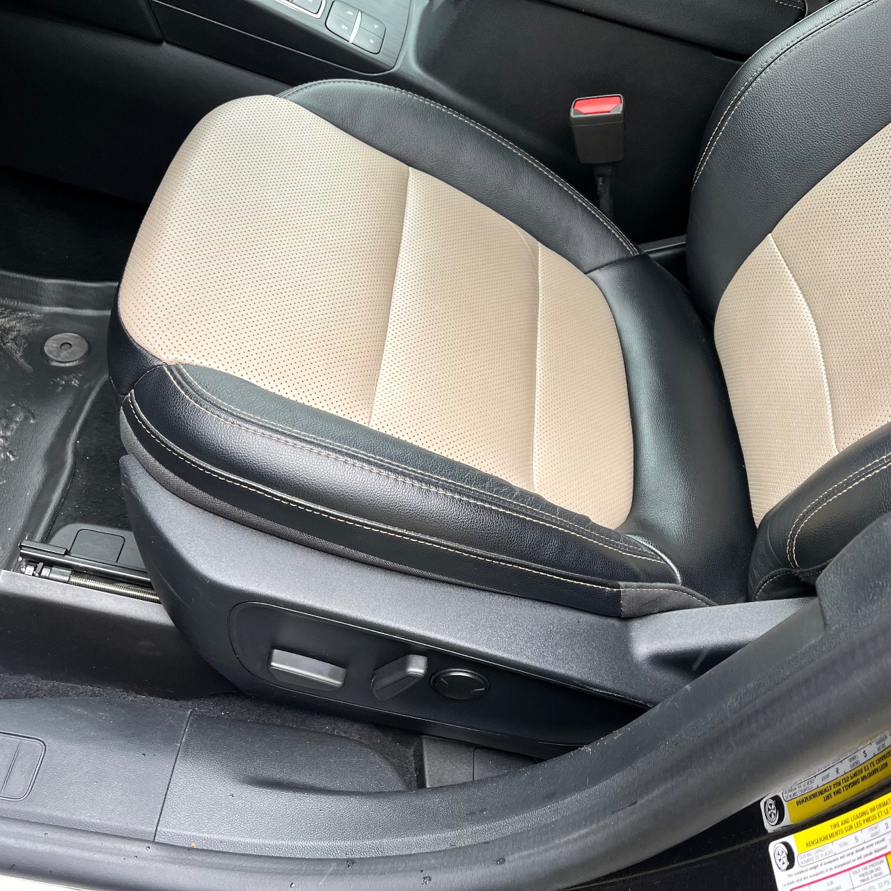 Ford Escape - фото 14