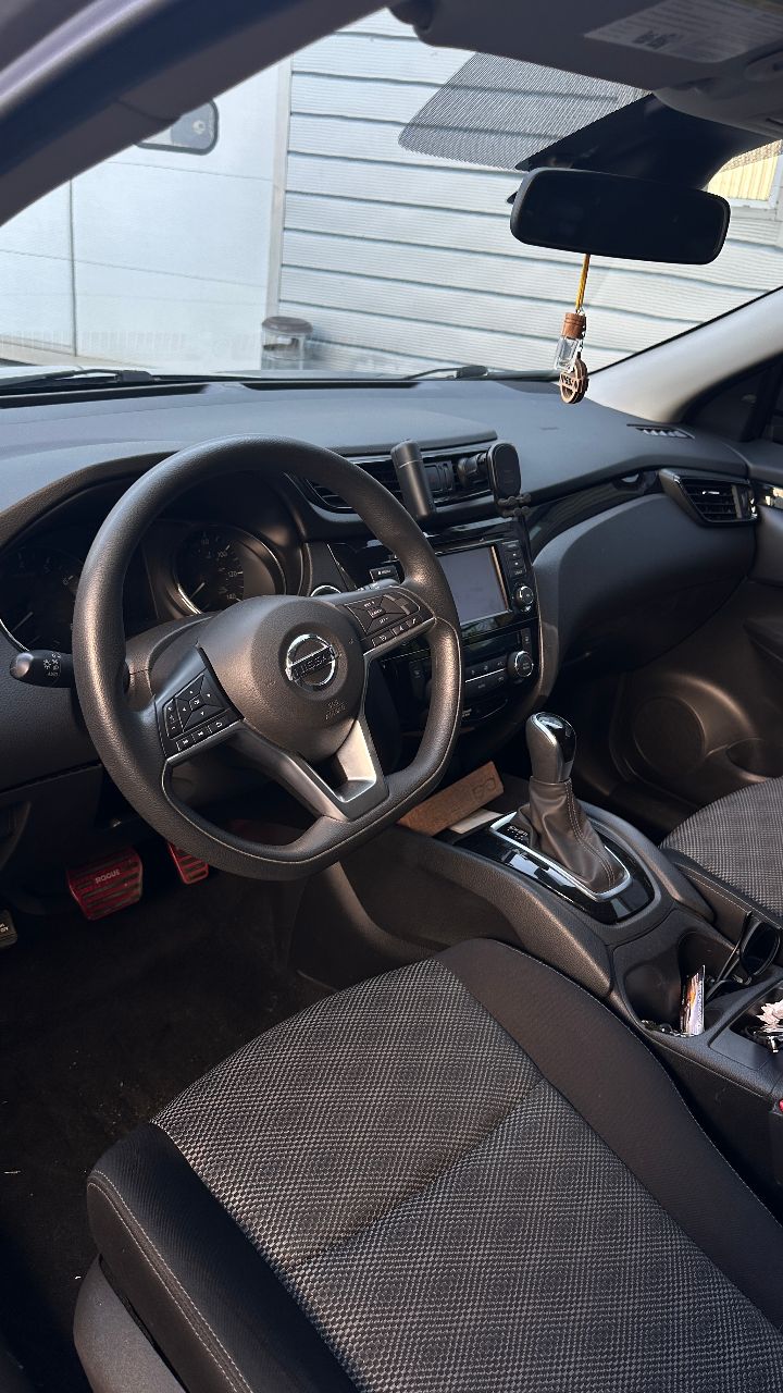 Nissan Rogue Sport - фото 27