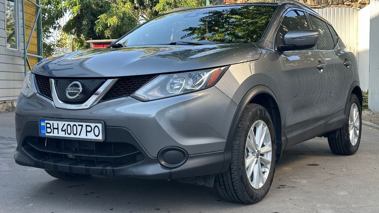 Nissan Rogue Sport - фото 1