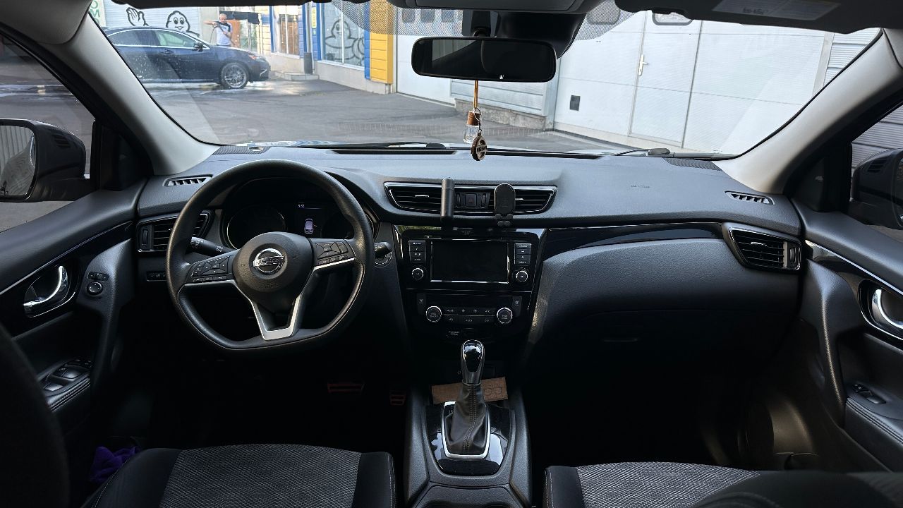 Nissan Rogue Sport - фото 22