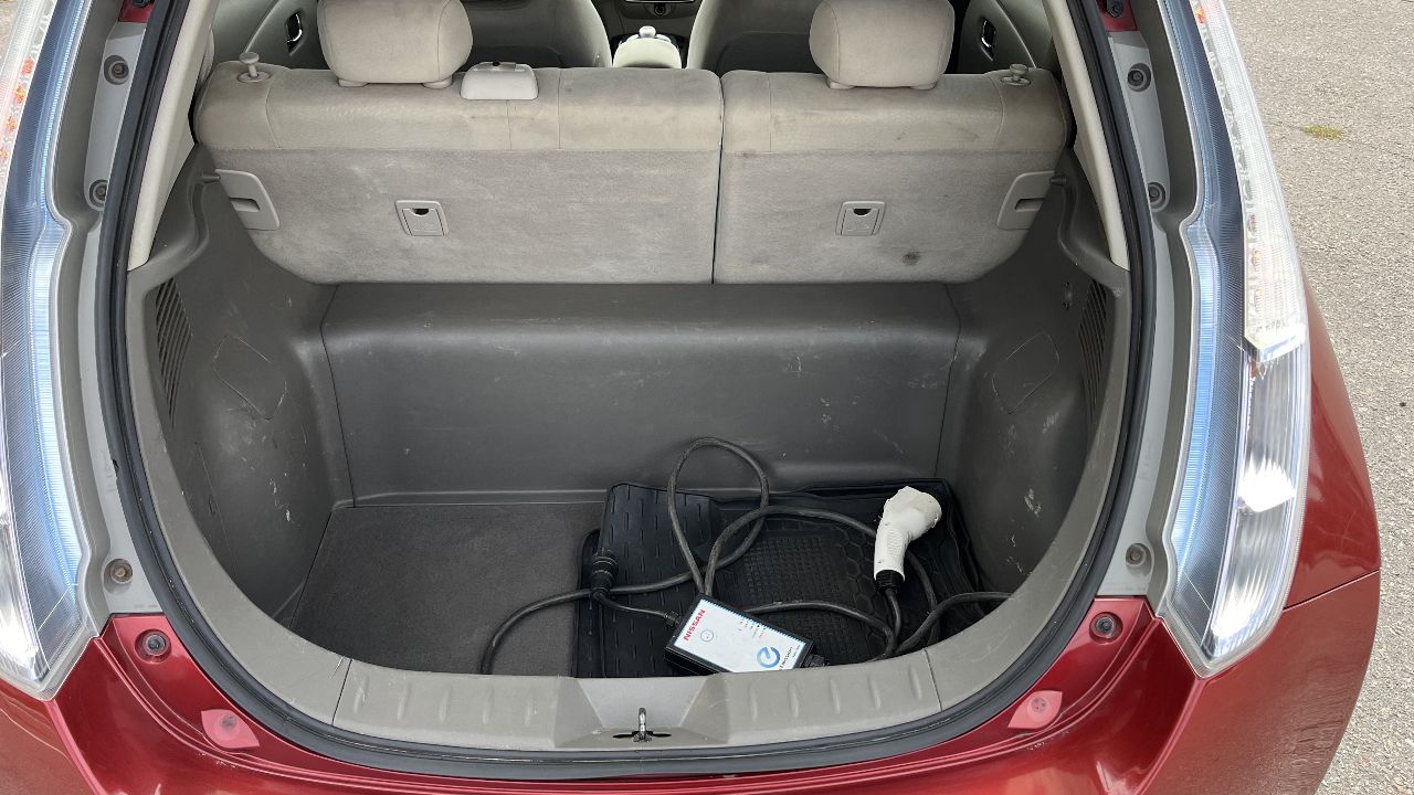 Nissan Leaf - фото 10