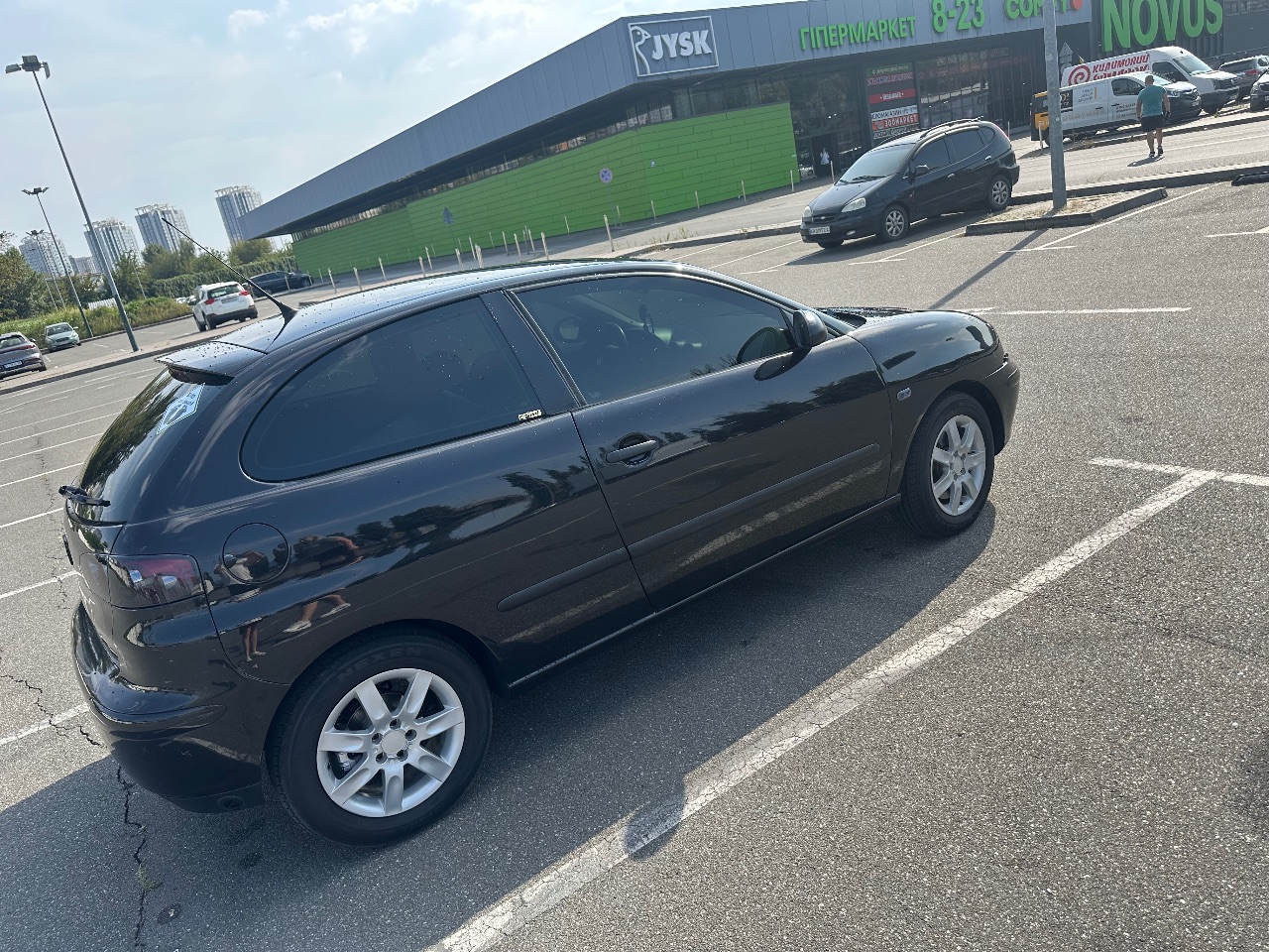 SEAT Ibiza - фото 4