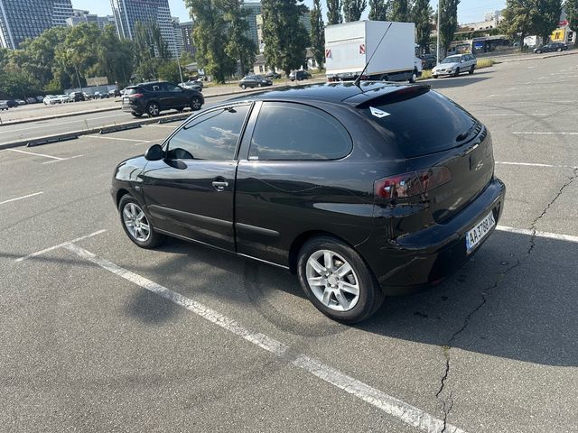 SEAT Ibiza - зображення 1