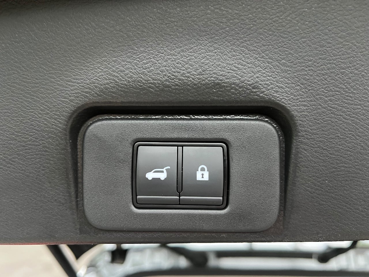 Nissan Rogue - фото 26