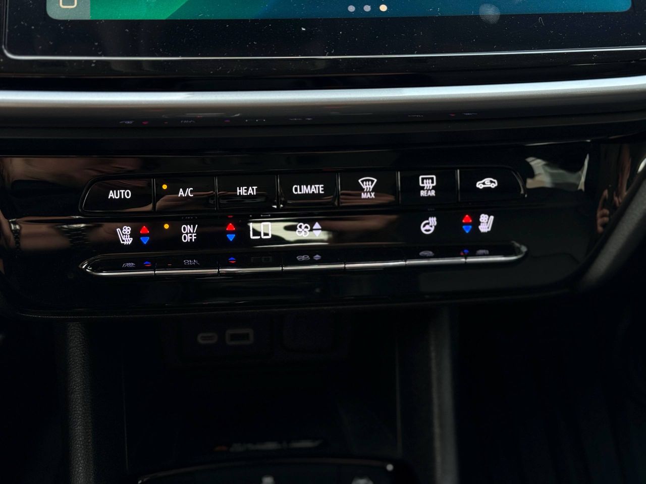 Chevrolet Bolt EUV - фото 32