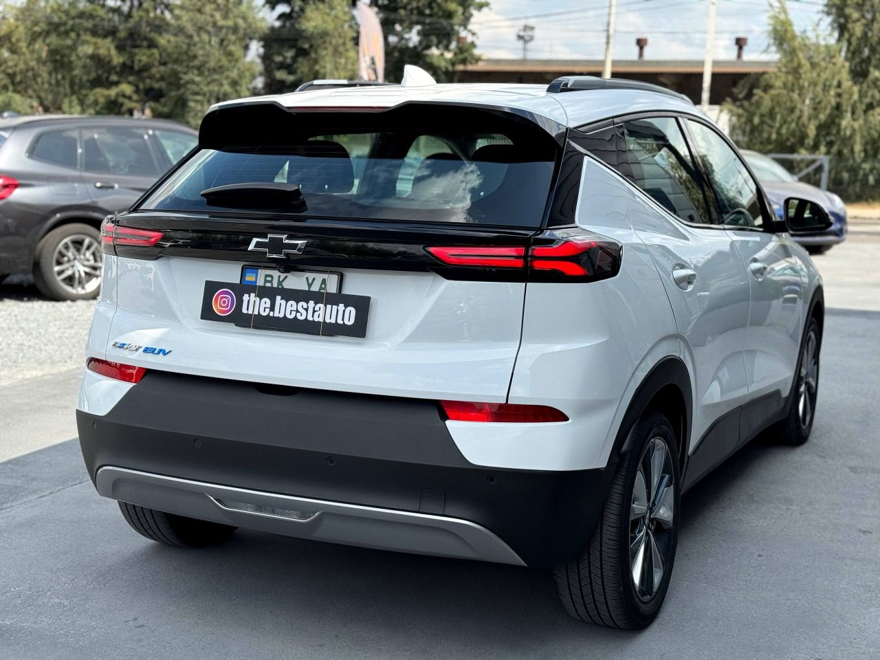 Chevrolet Bolt EUV - фото 12