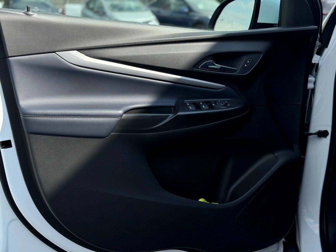 Chevrolet Bolt EUV - фото 25