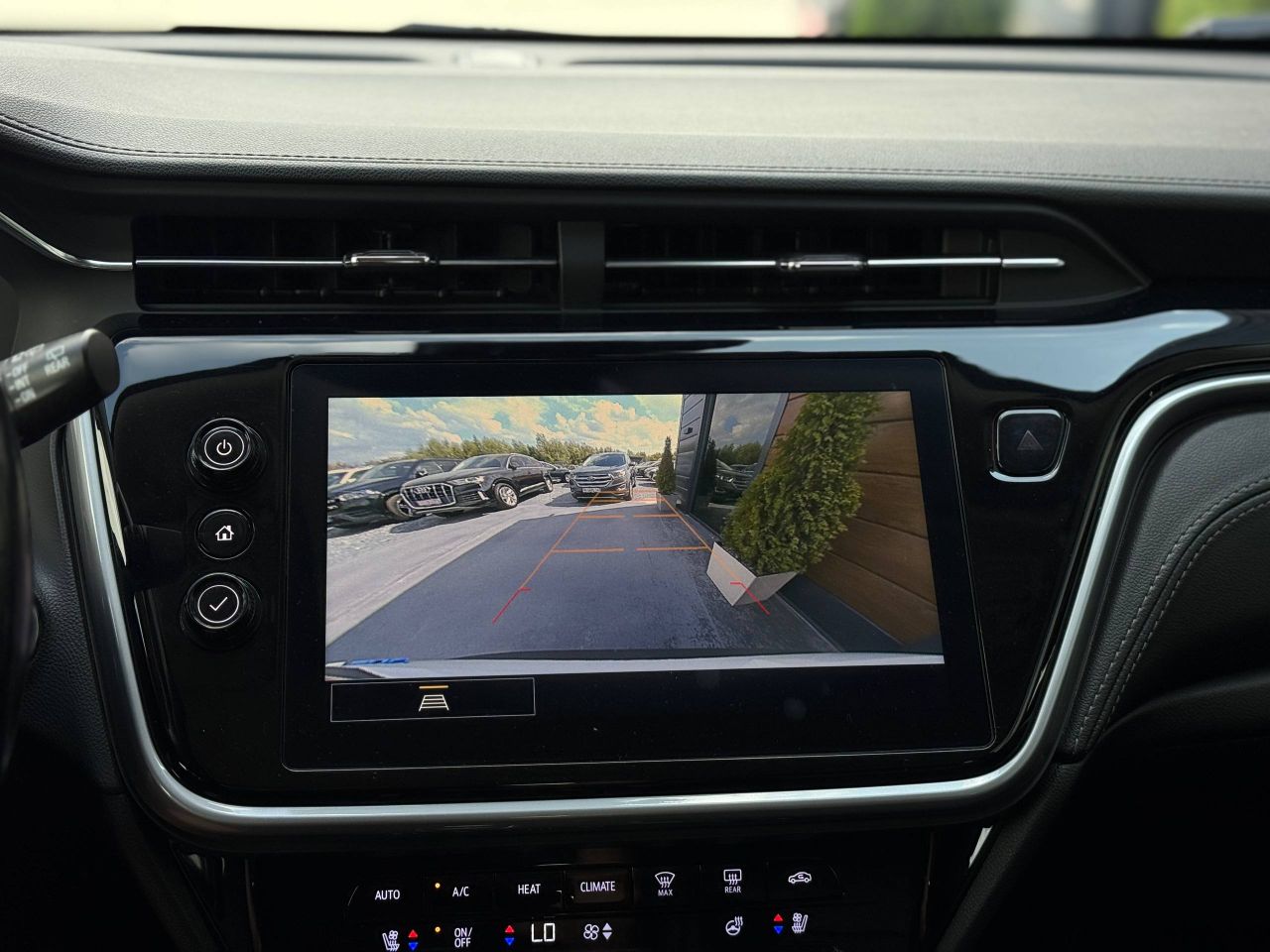 Chevrolet Bolt EUV - фото 30