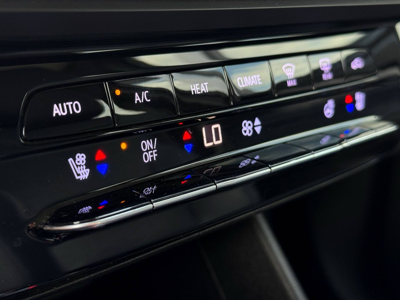 Chevrolet Bolt EUV - фото 33