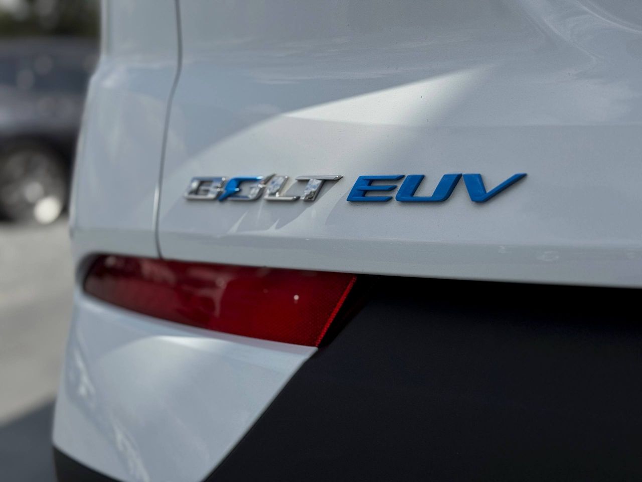 Chevrolet Bolt EUV - фото 24