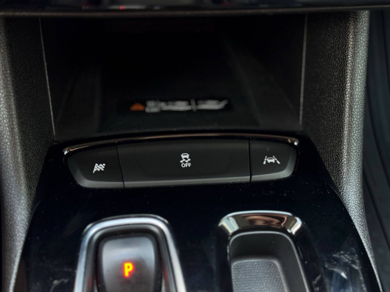 Chevrolet Bolt EUV - фото 36