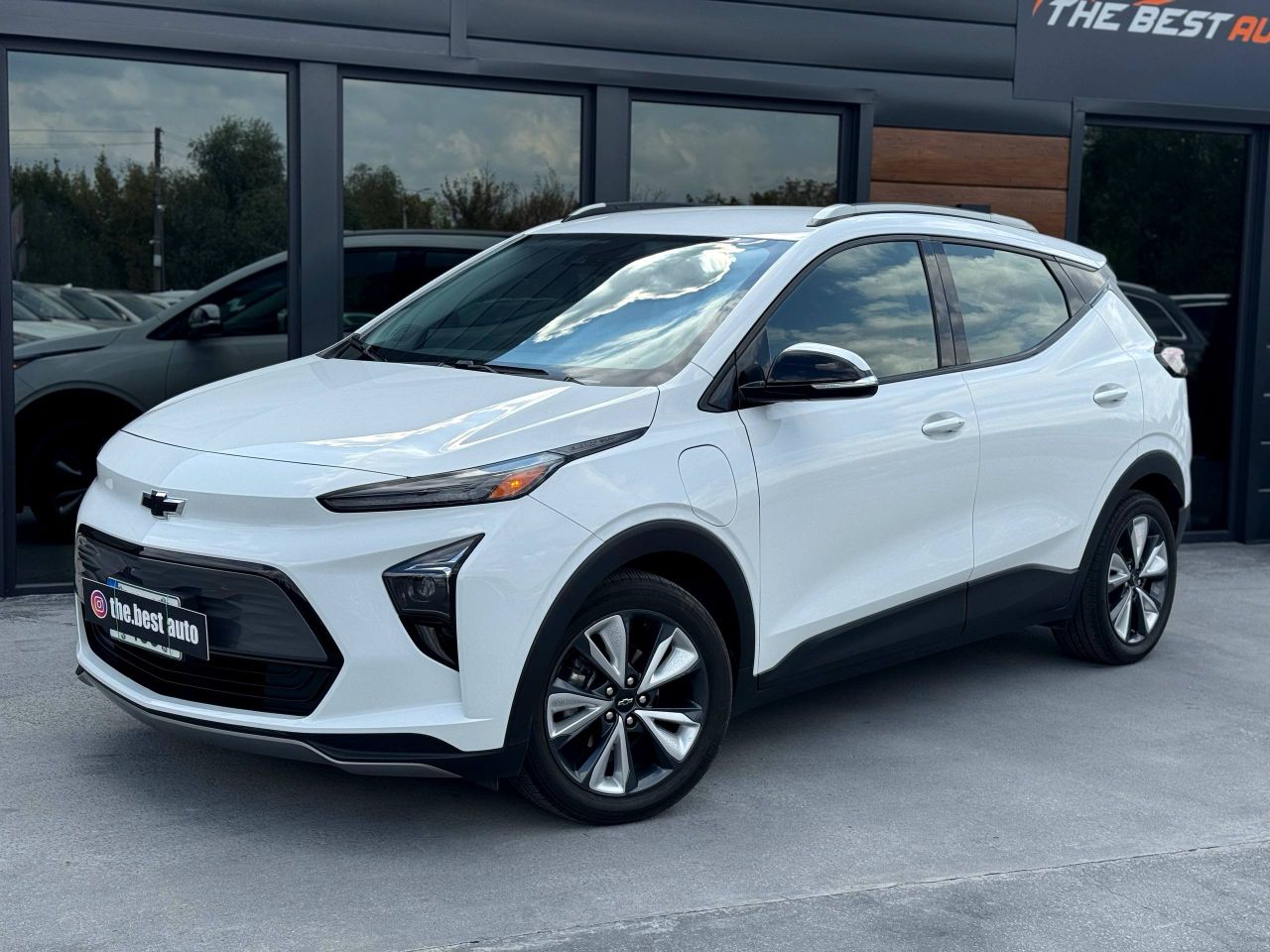 Chevrolet Bolt EUV - фото 2