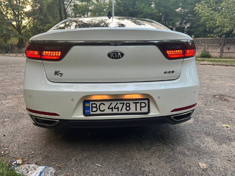 Kia K7 - фото 2