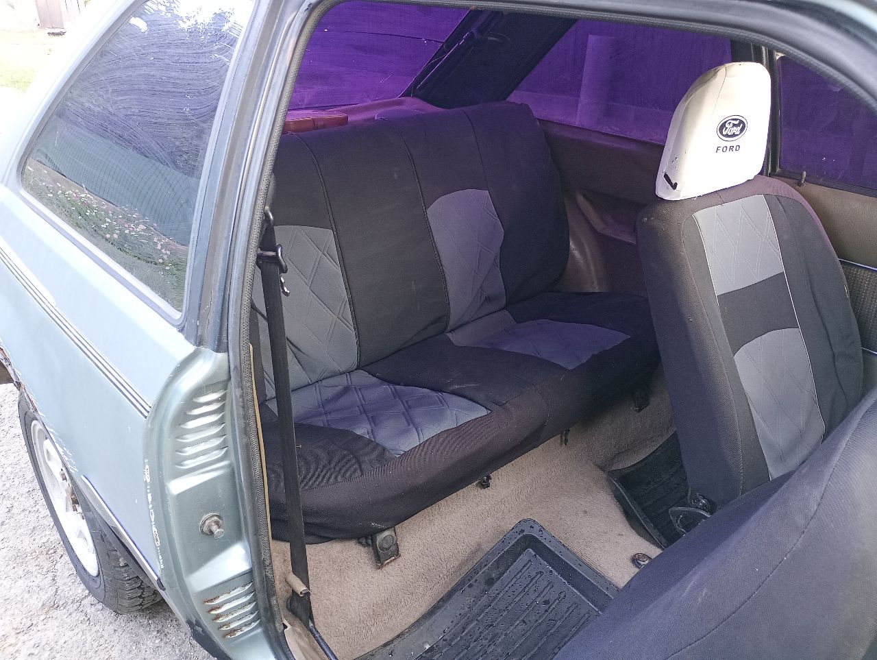 Ford Escort - фото 9