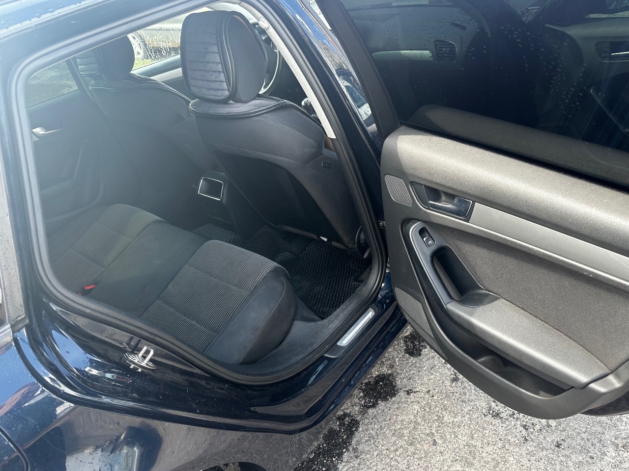 Audi A4 - фото 13