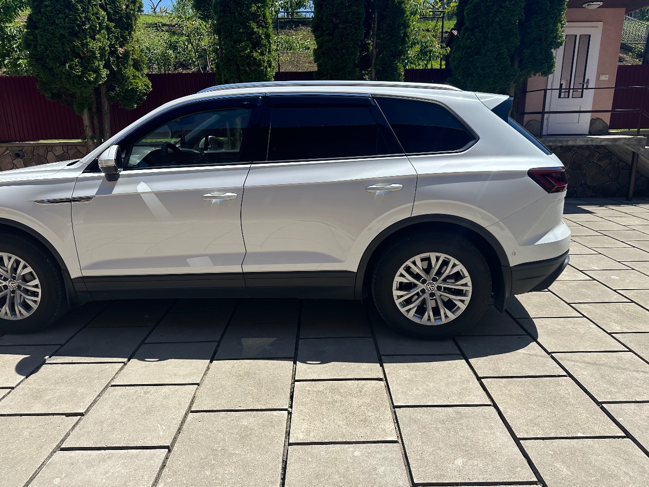 Volkswagen Touareg - фото 29