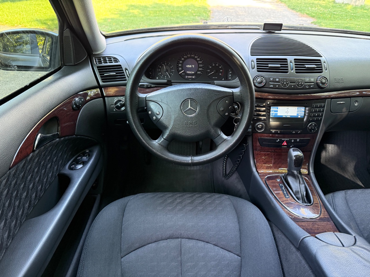 Mercedes-Benz E-Класс - фото 15