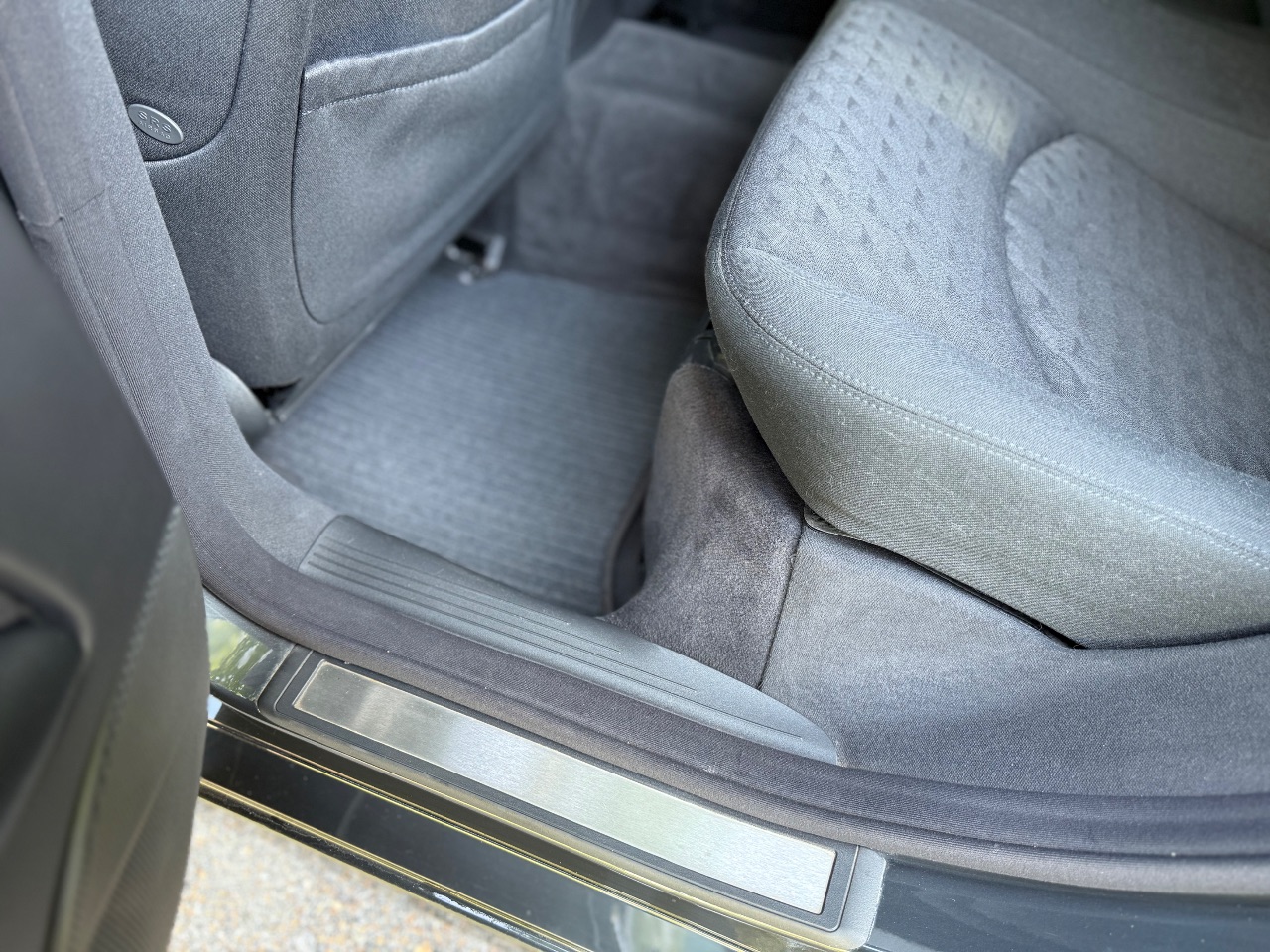 Mercedes-Benz E-Класс - фото 31