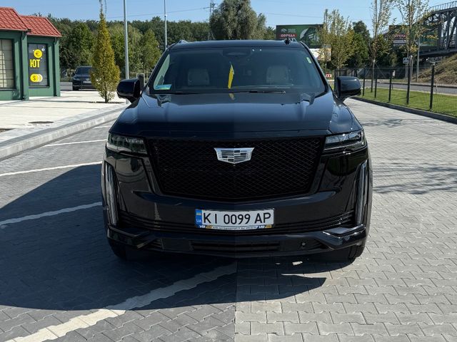 Cadillac Escalade - фото 1