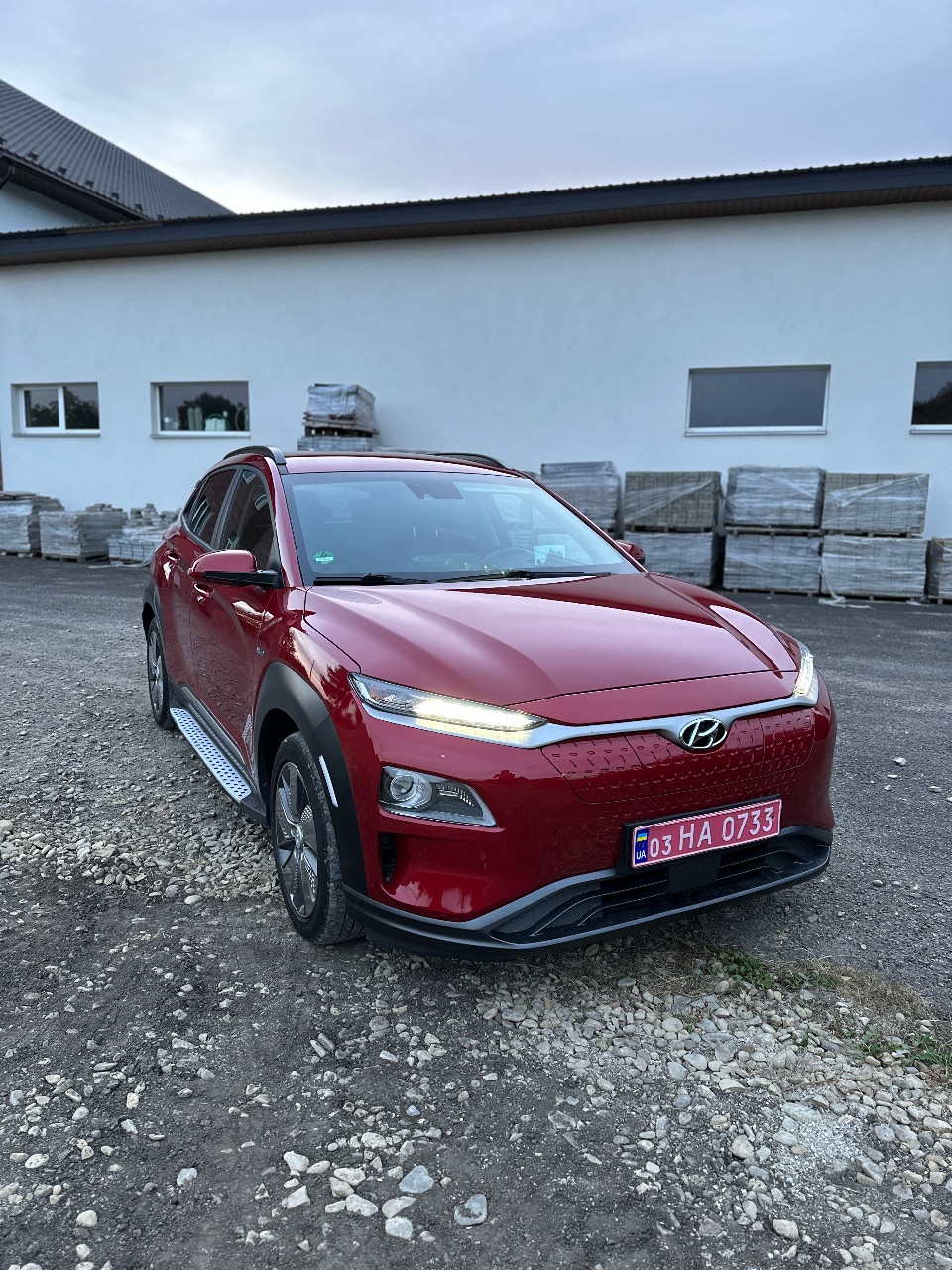 Hyundai Kona - фото 1