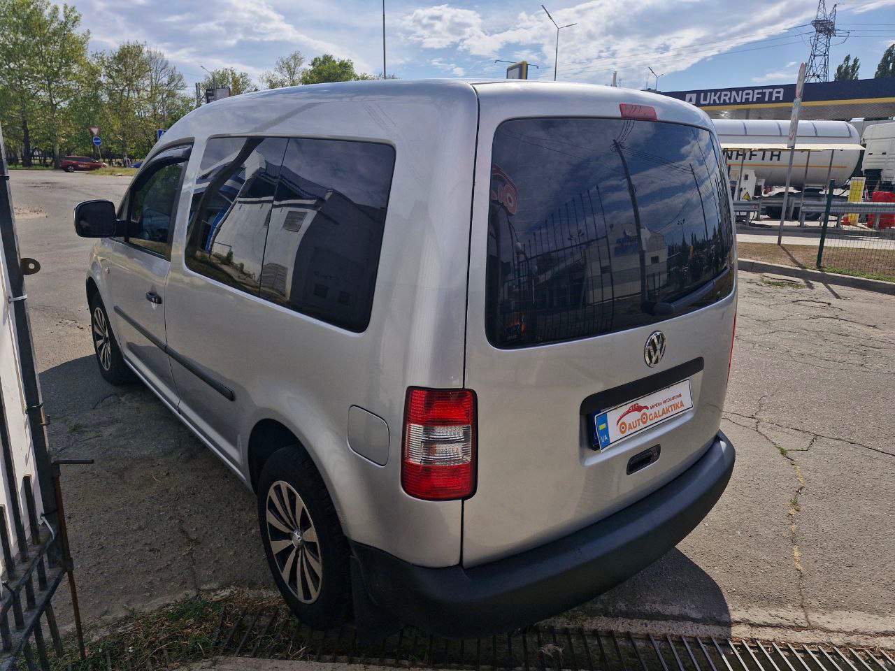 Volkswagen Caddy - фото 7