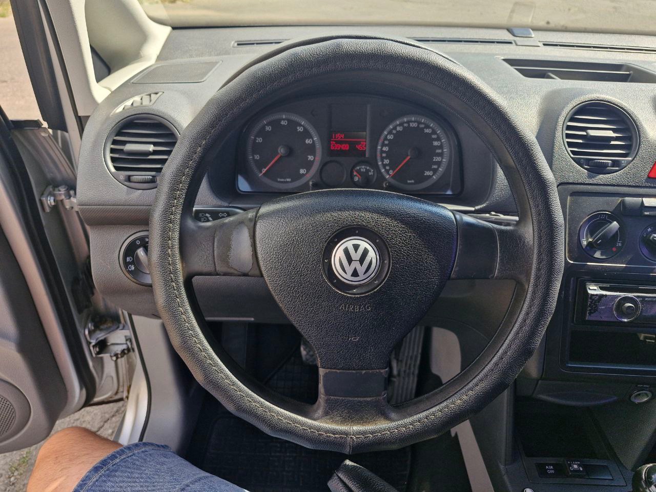 Volkswagen Caddy - фото 13