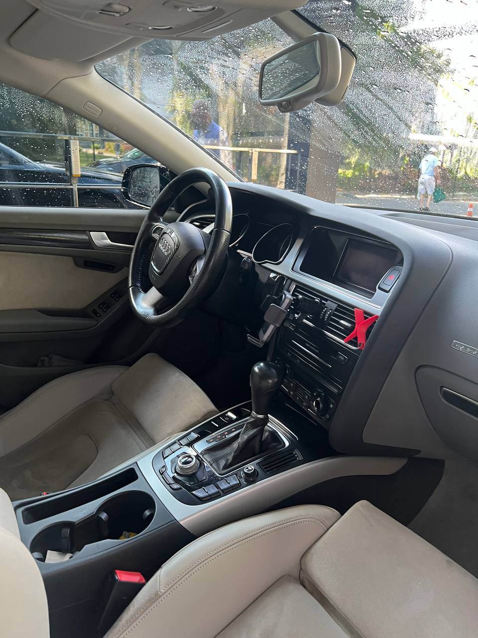 Audi A5 - фото 21