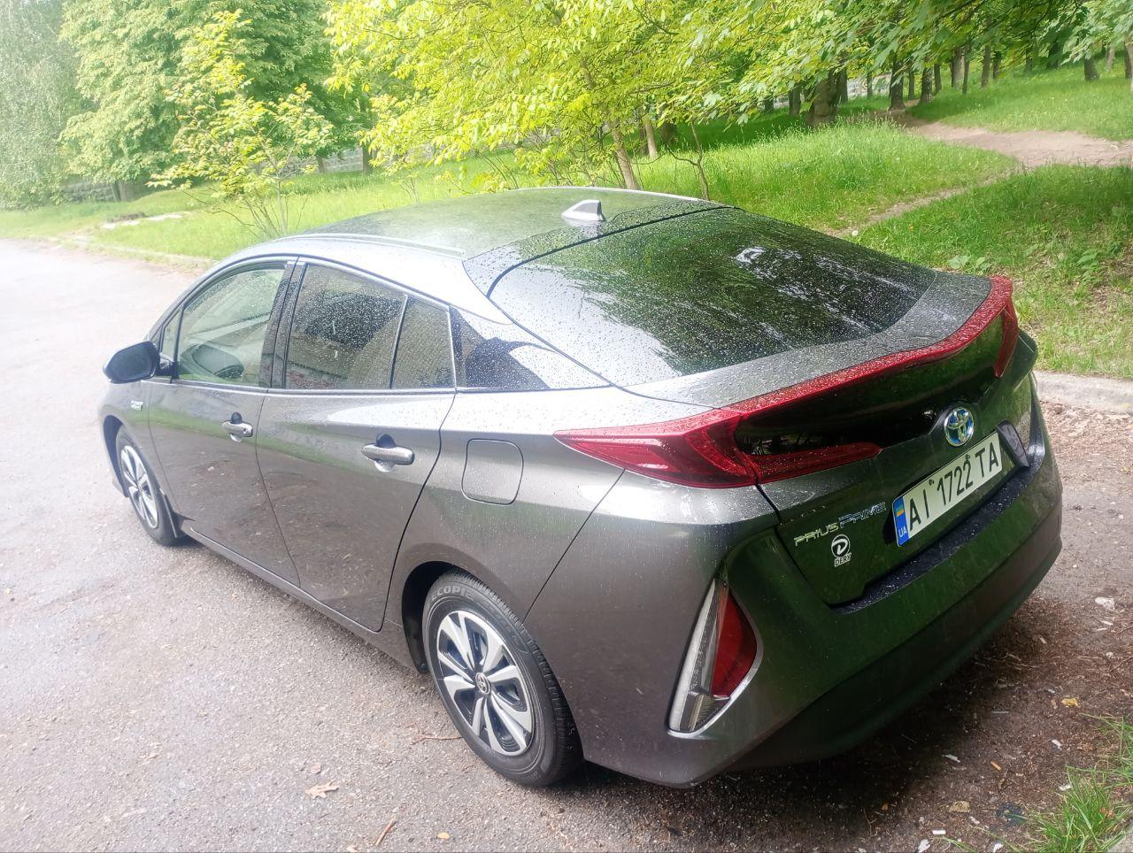 Toyota Prius - фото 10