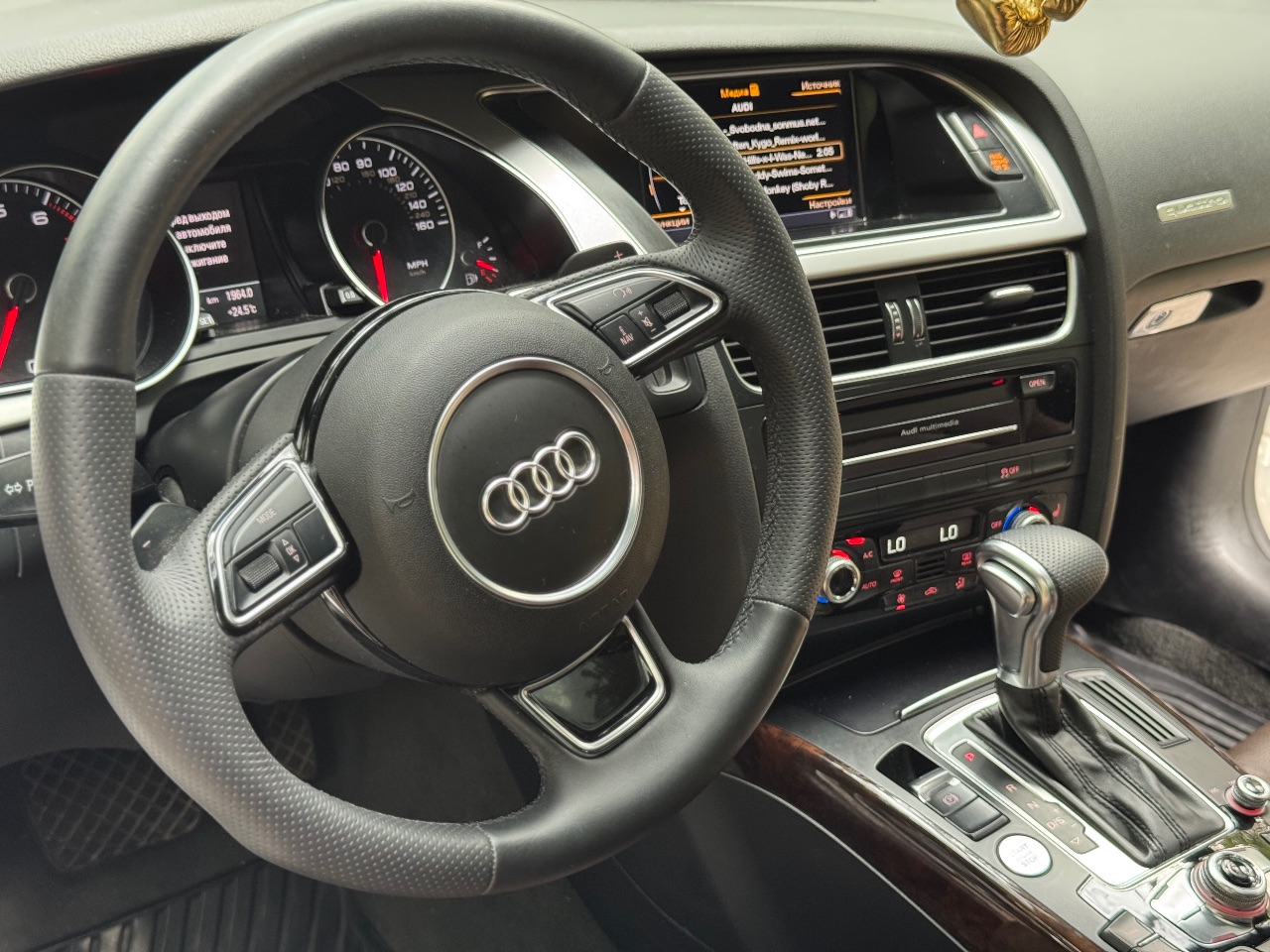 Audi A5 - фото 12