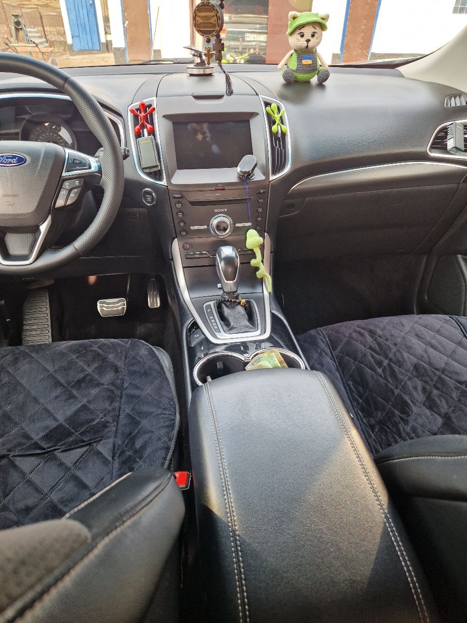 Ford Edge - фото 16