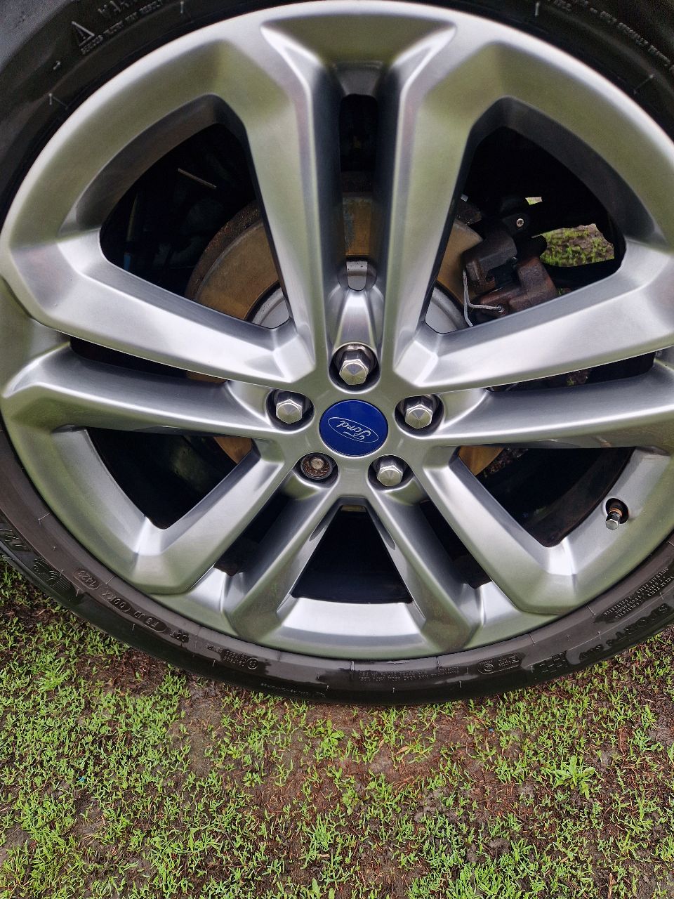 Ford Edge - фото 37