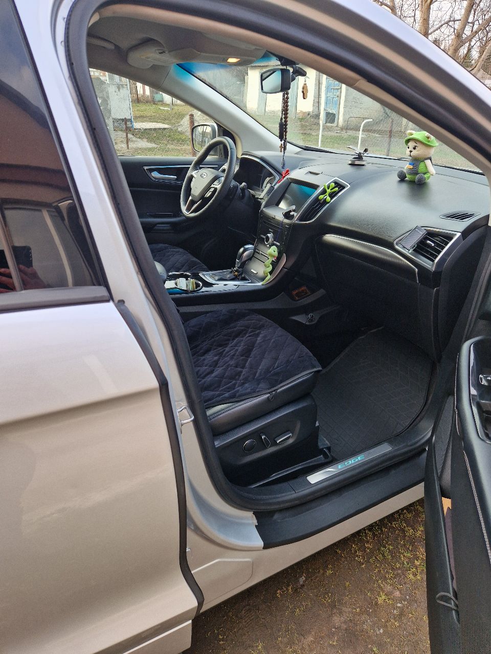 Ford Edge - фото 11