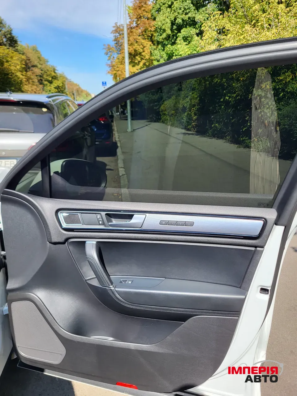 Volkswagen Touareg - фото 41