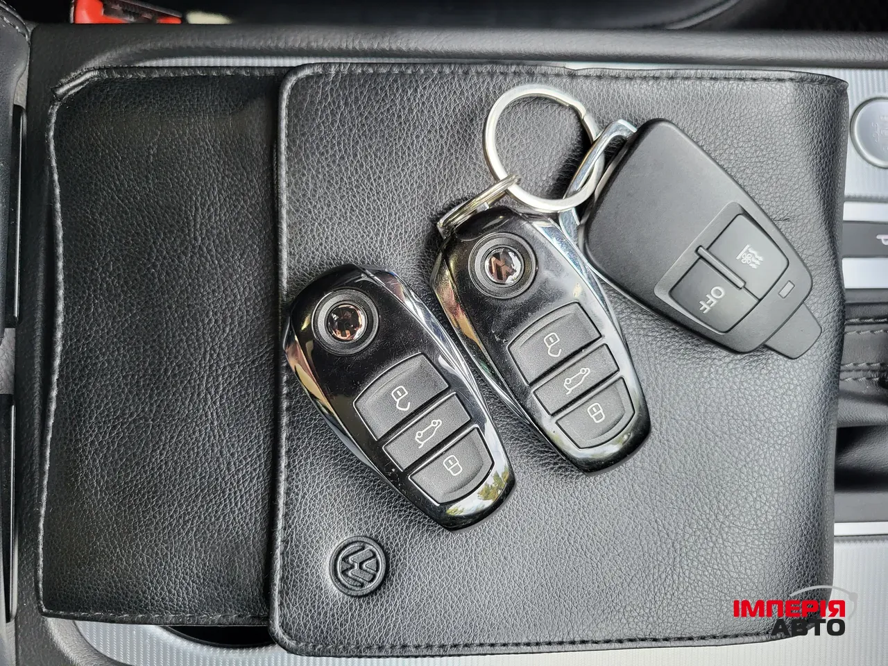 Volkswagen Touareg - фото 61