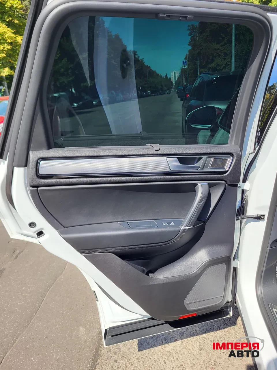 Volkswagen Touareg - фото 44