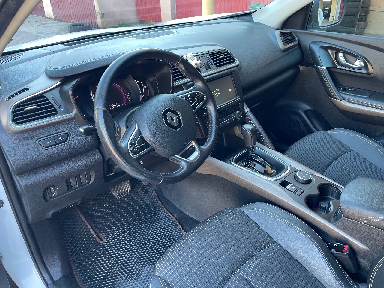 Renault Kadjar - фото 10