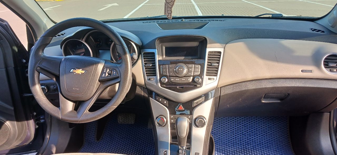 Chevrolet Cruze - фото 4