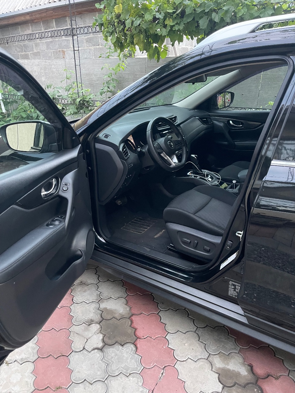 Nissan Rogue - фото 11