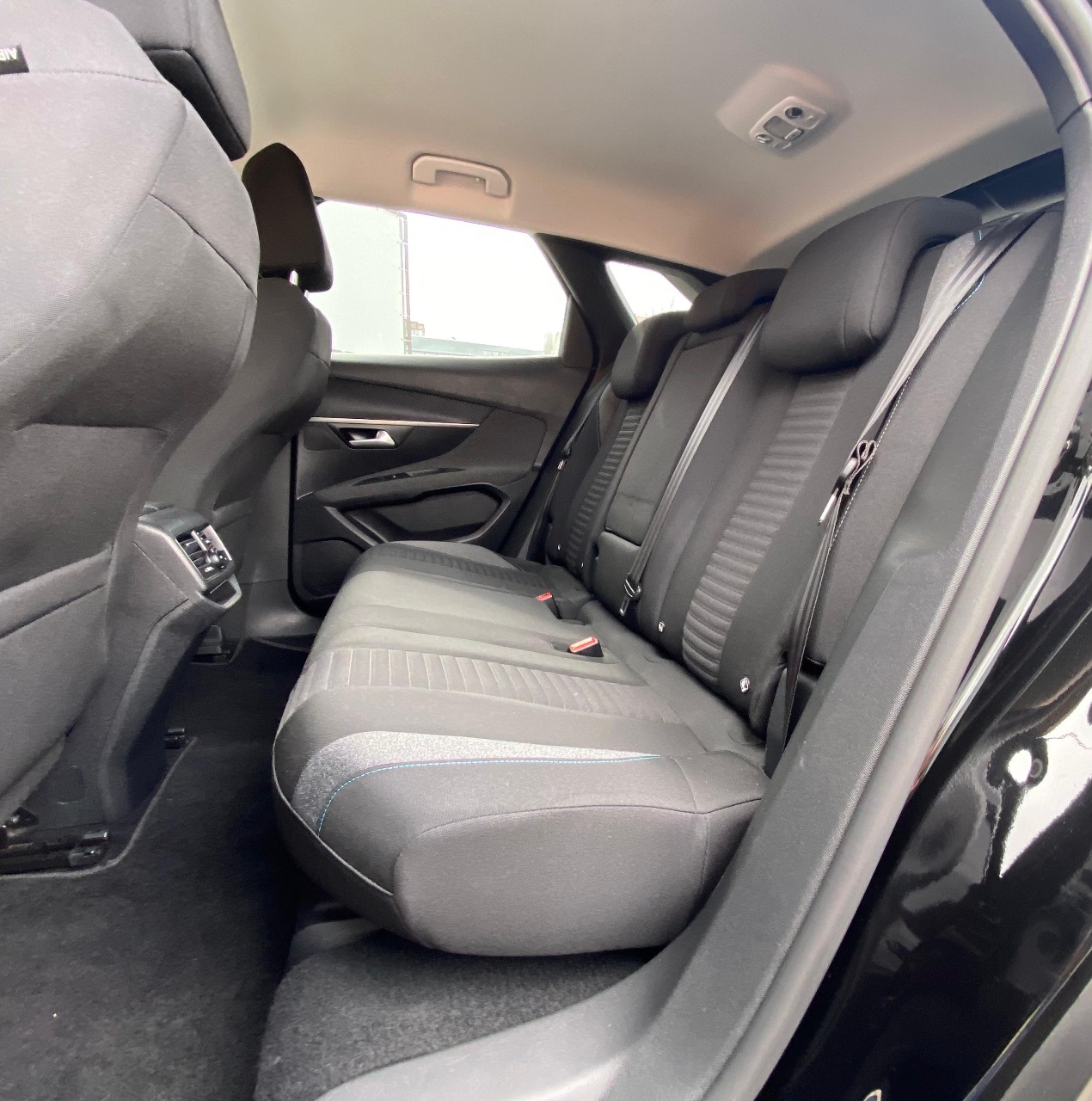 Peugeot 3008 - фото 19