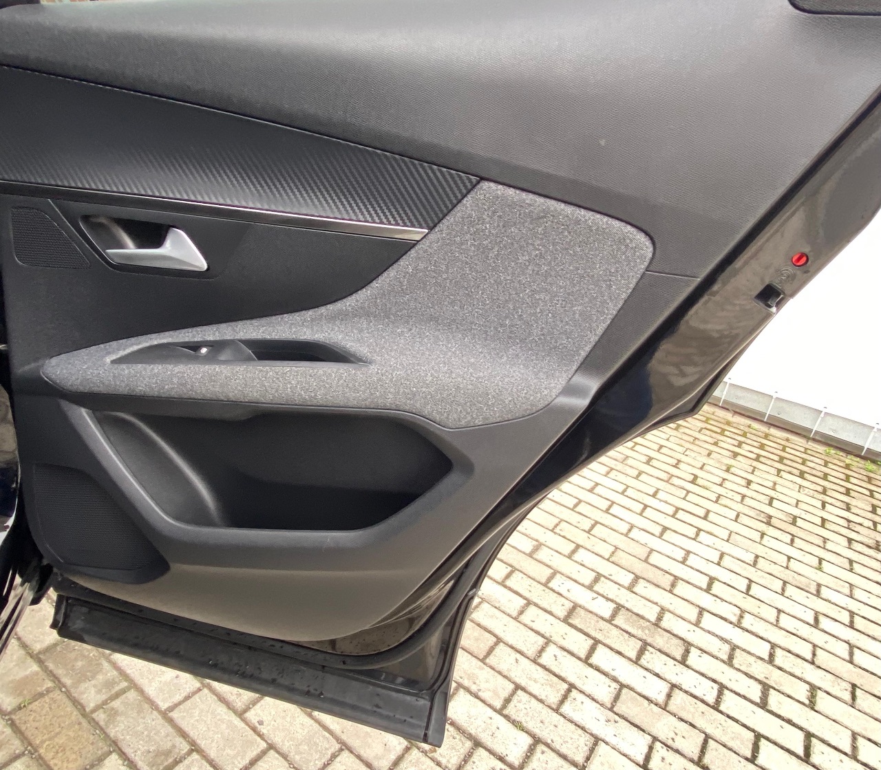 Peugeot 3008 - фото 28