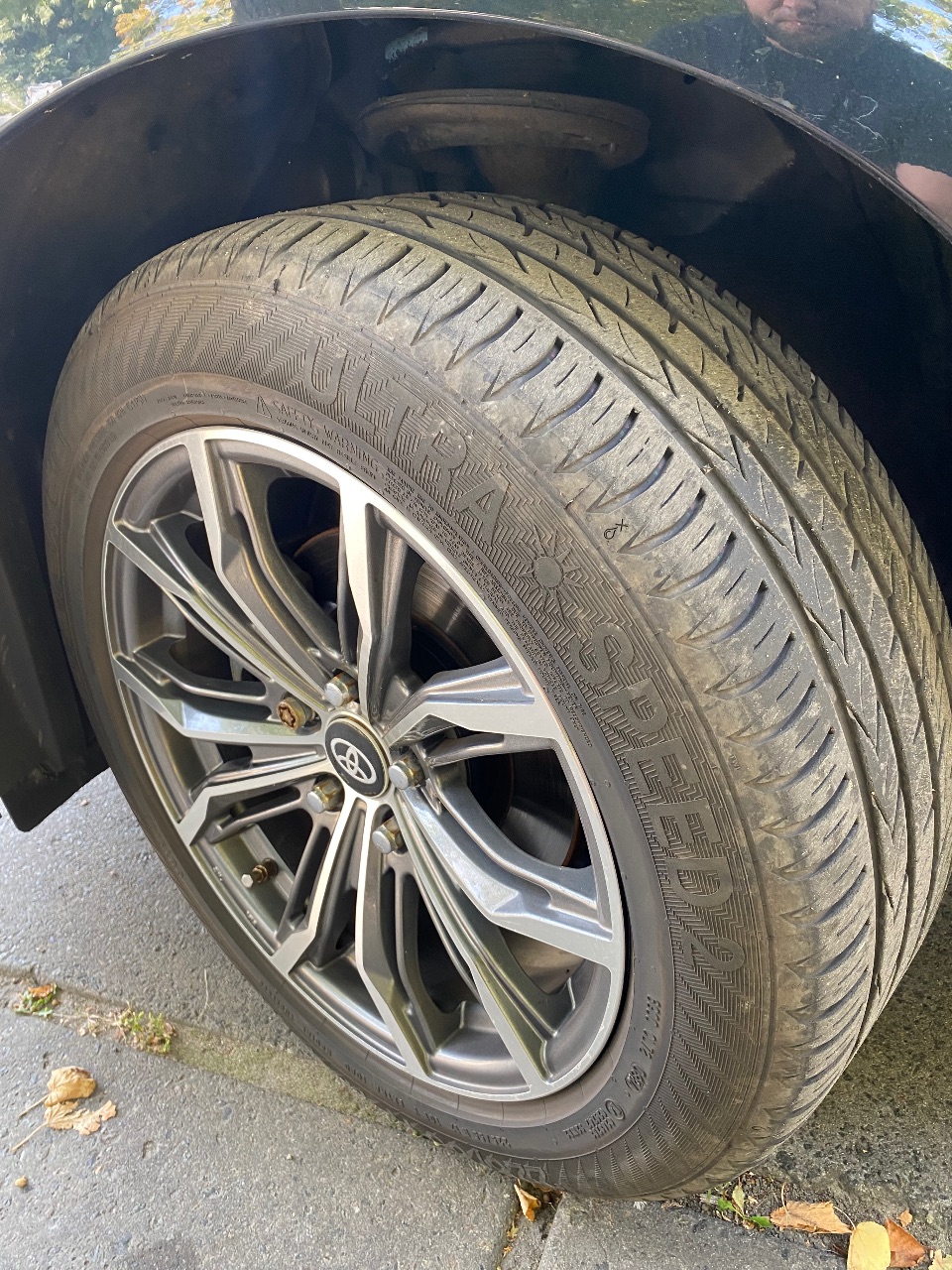 Toyota Camry - фото 4