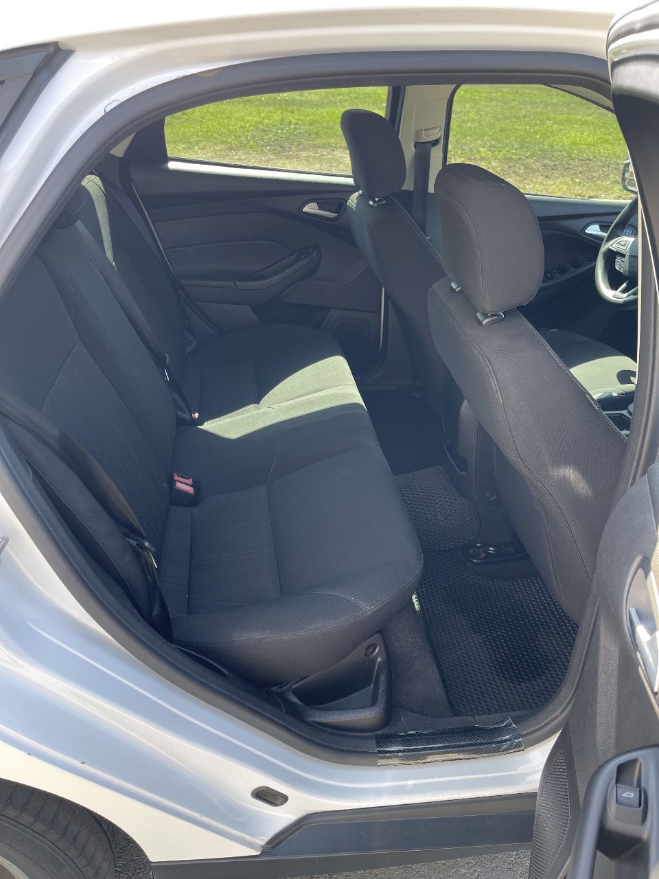 Ford Focus - фото 10