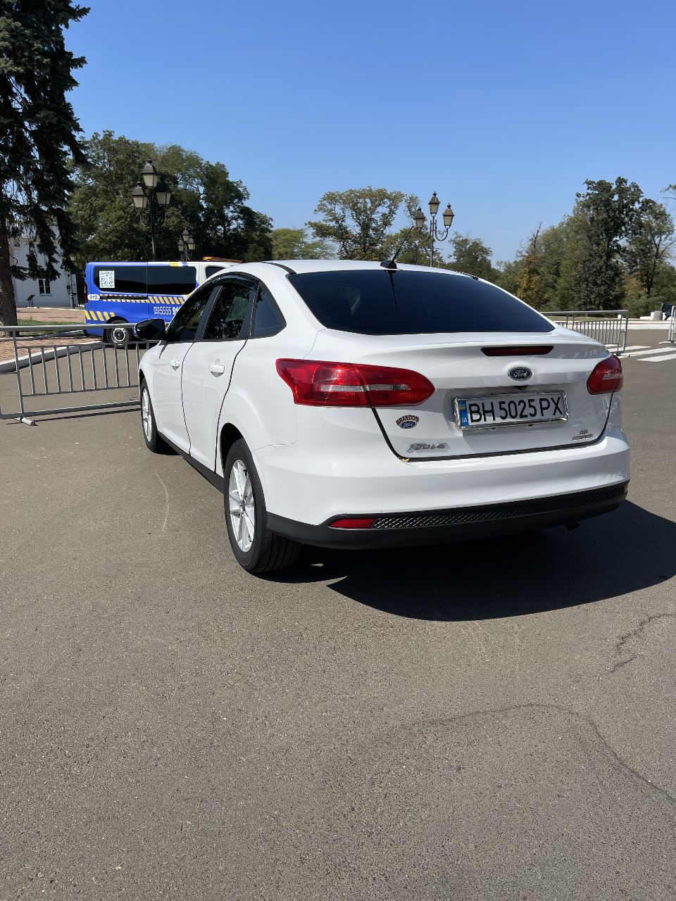 Ford Focus - фото 6