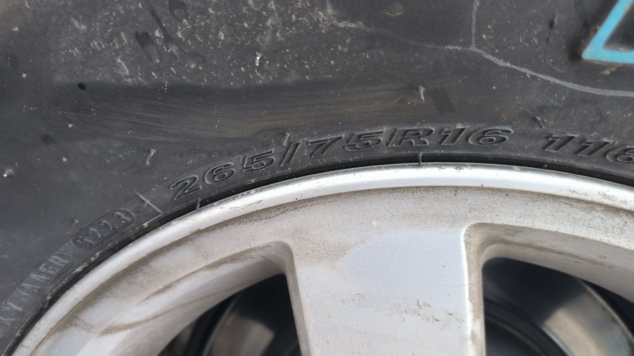 Mitsubishi Pajero Sport - фото 11