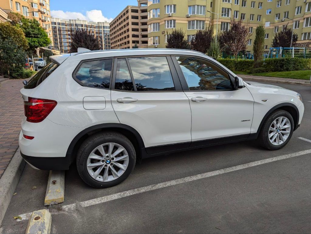 BMW X3 - фото 2