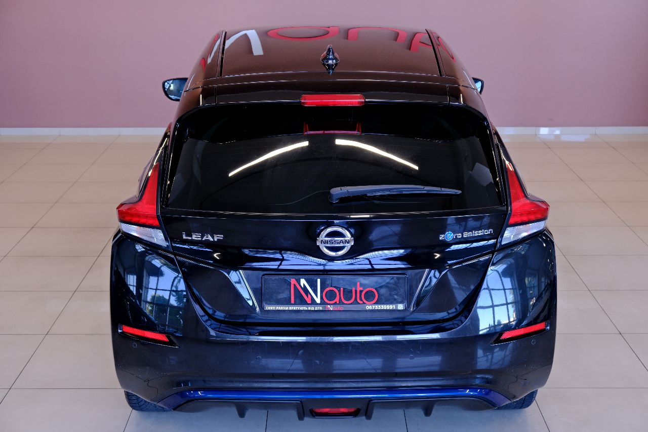 Nissan Leaf - фото 6