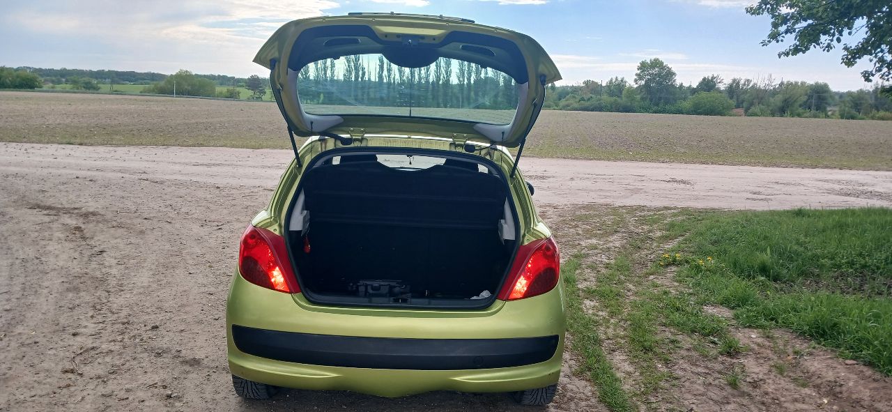 Peugeot 207 - фото 7