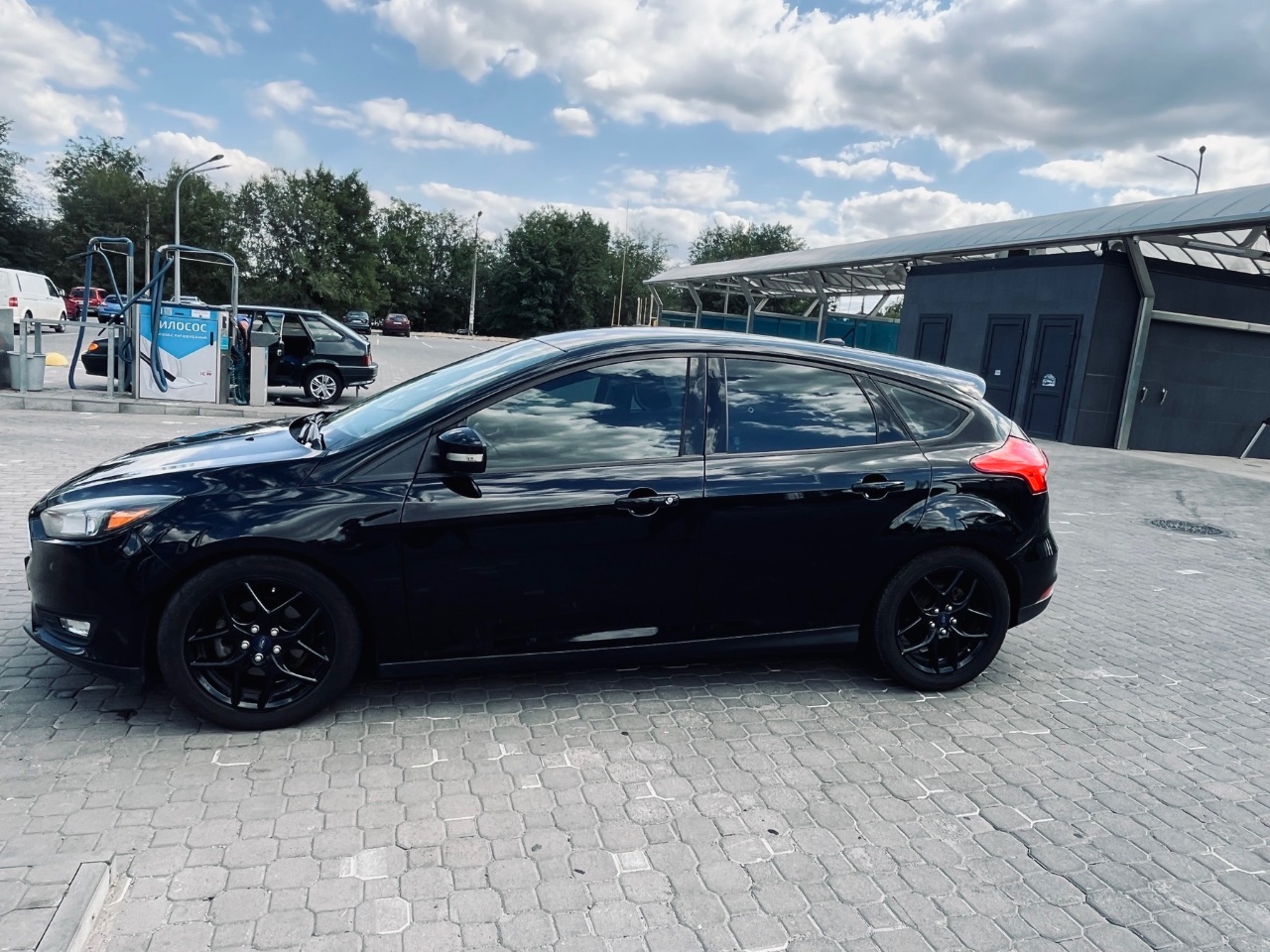 Ford Focus - фото 2