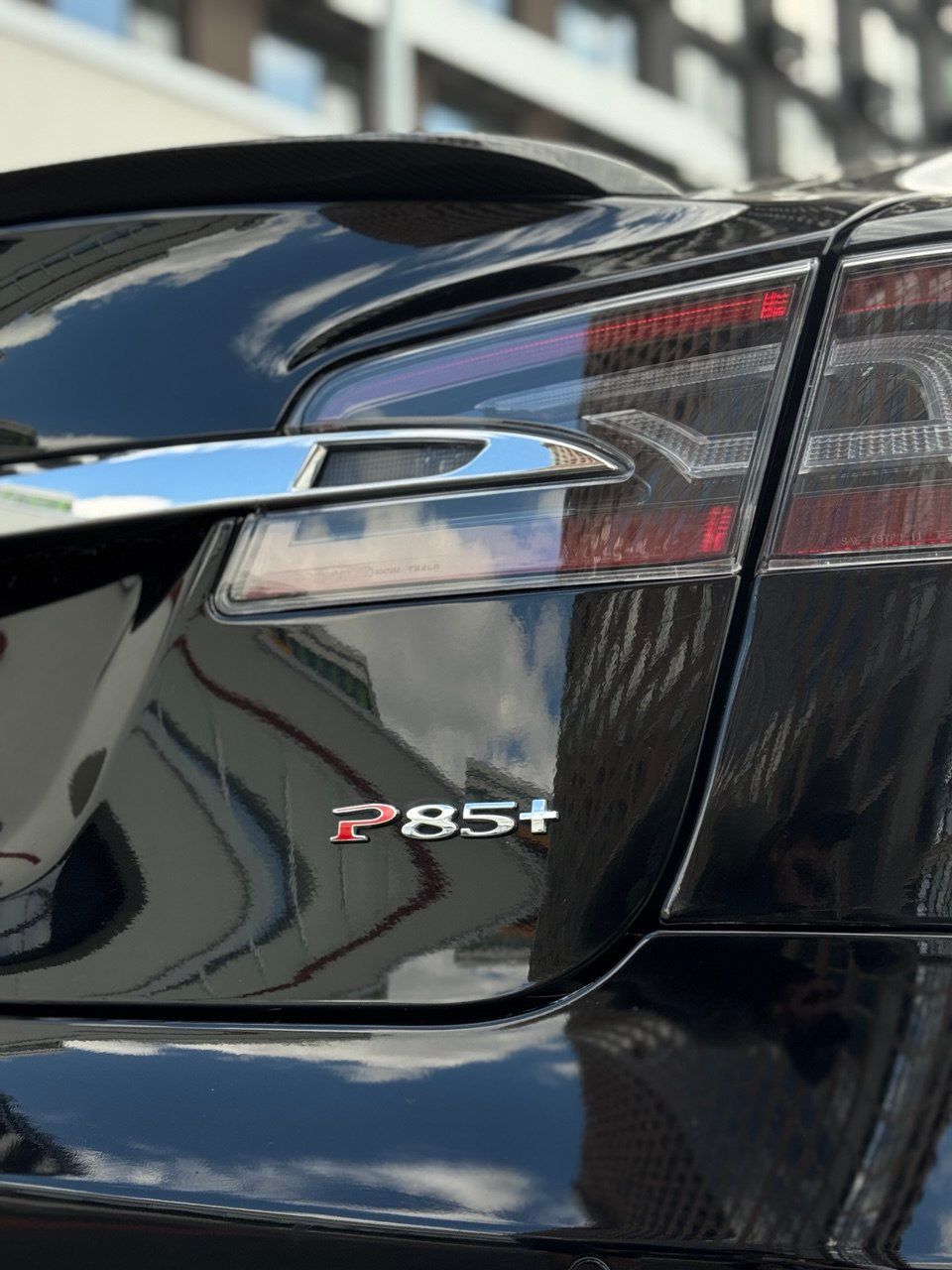 Tesla Model S - фото 14