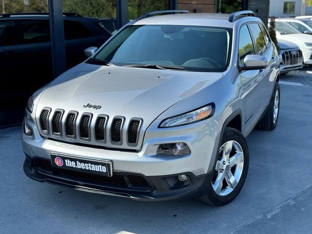 Jeep Cherokee - фото 1